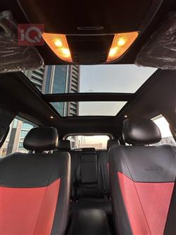 جیپ گراند شیرۆکی